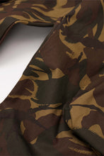 Load image into Gallery viewer, MILITIA PANTS IN ELM CAMO
