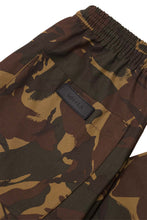 Load image into Gallery viewer, MILITIA PANTS IN ELM CAMO
